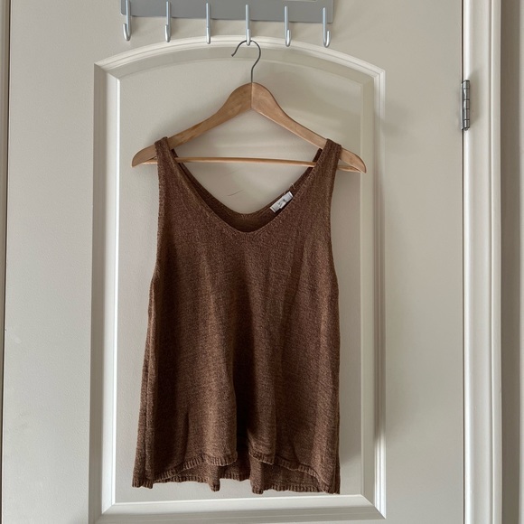 mine Tops - Mine Knit V-Neck Sleeveless Sweater Top Brown Size Large
